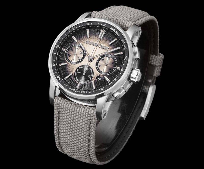Keeping Your CollectWatches Fresh: Essential Cleaning and Care Methods to Prevent Wear and Tear