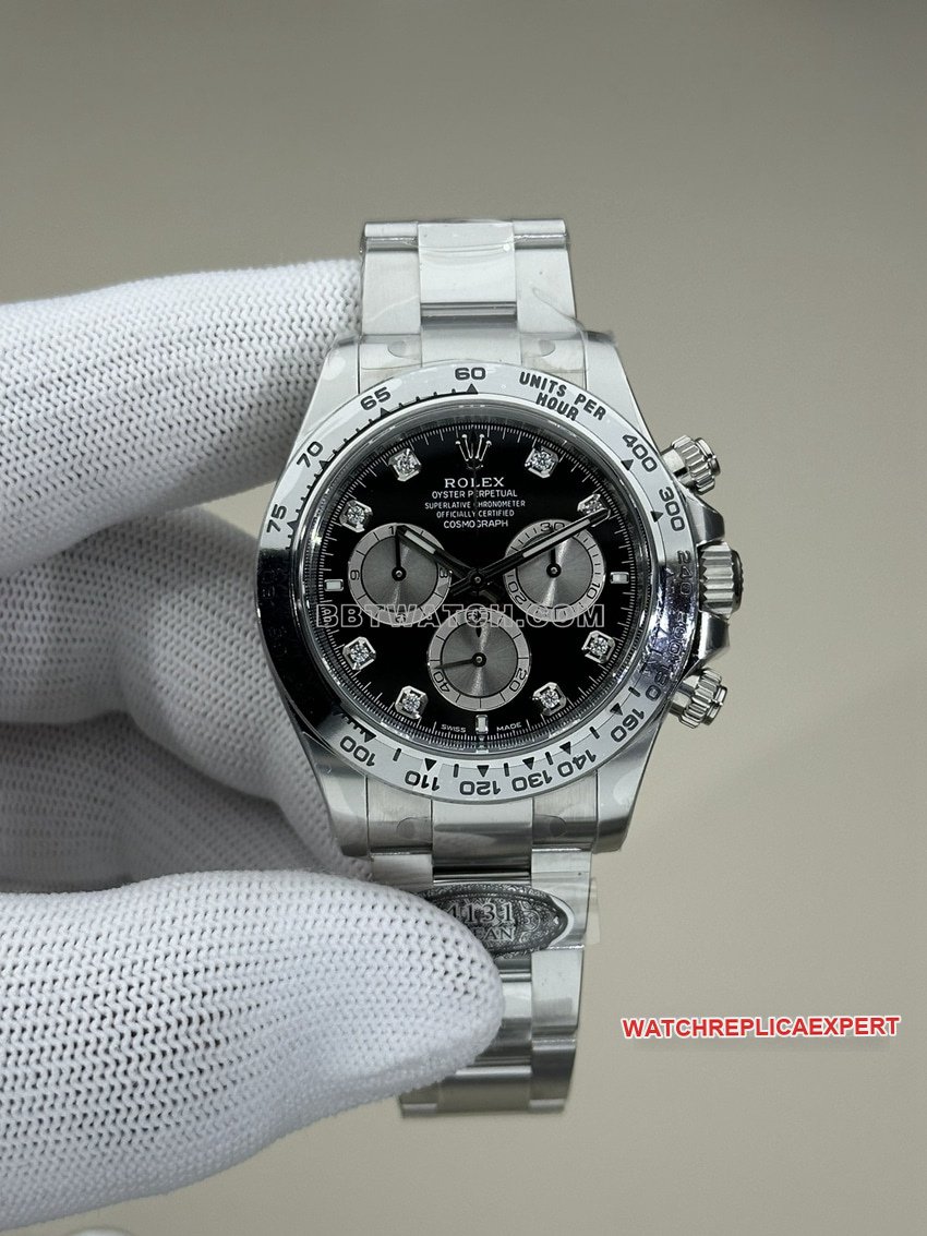 How to Choose the Right Materials for CollectWatches: Durability and Quality Guide