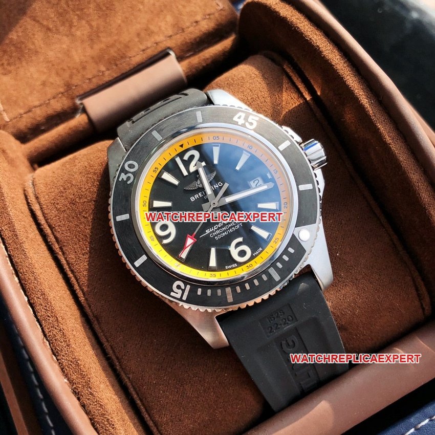 Crystal Care Tips: How to Avoid Scratches on CollectWatches