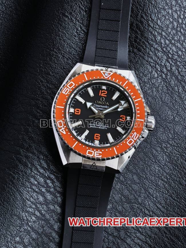 Omega VS Factory Seamaster 600m Planet Ocean Fourth-Generation Collectwith Slimmer Profile and Sharpened Design