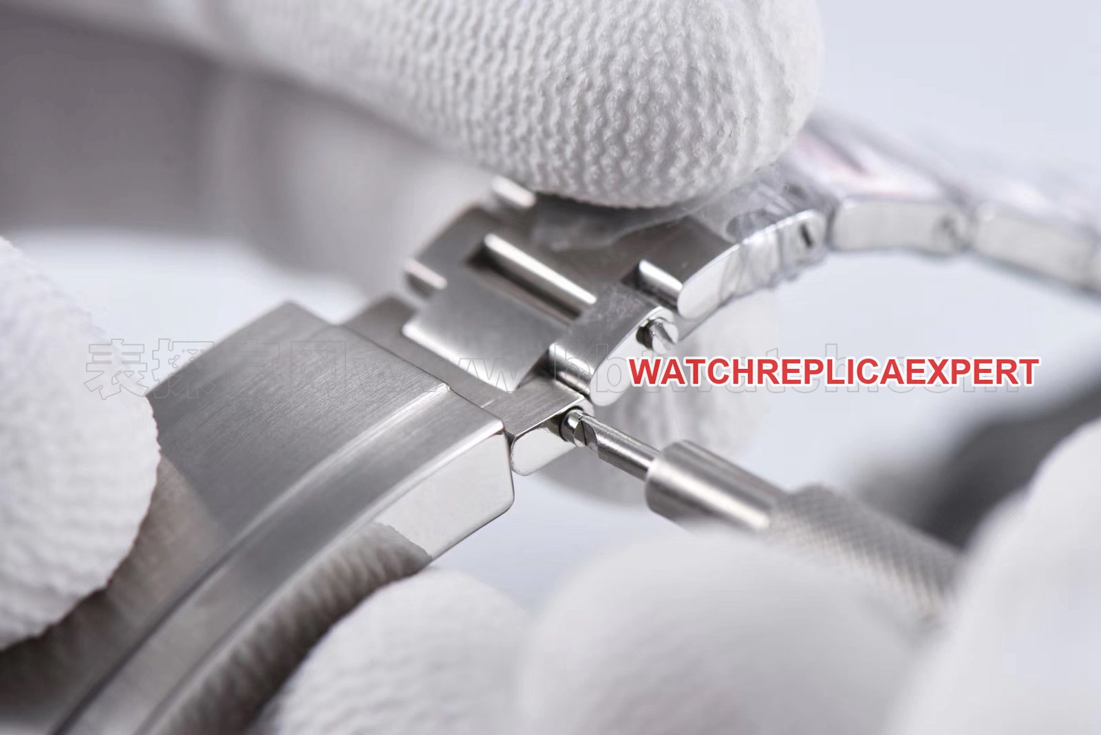 Precision-Ground 1.6mm Screwdriver for Scratch-Free Rolex Bracelet Removal