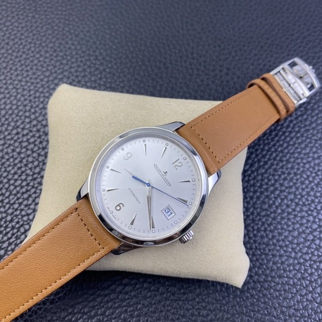 Jaeger-LeCoultre Master Series: Formal Elegance and Double-Sided Aesthetics in high-quality CollectTimepieces