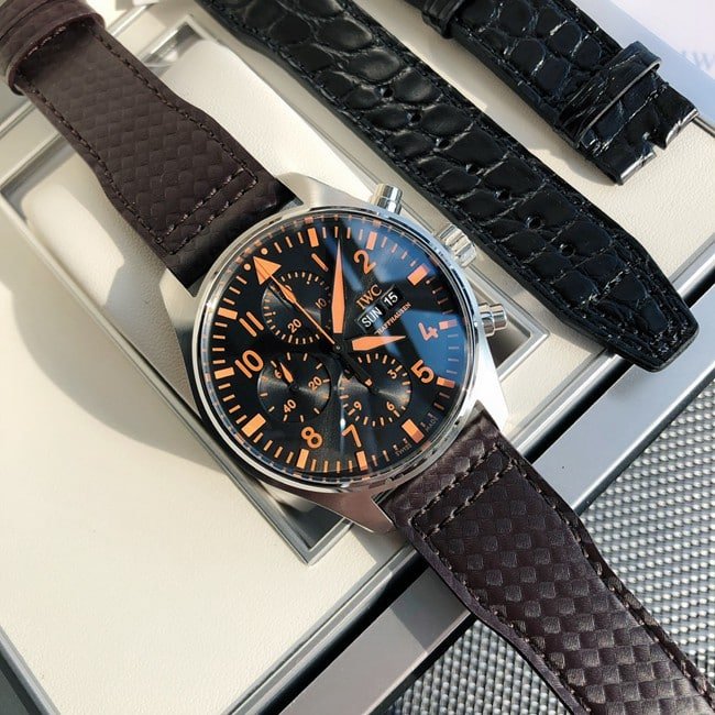 high-quality Luxury Watches Compared: Tough Dashboard Style, Classic Orbital Scale and Large-Size Cases
