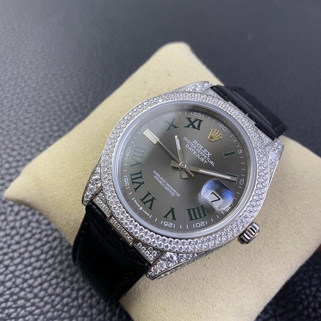 Can a One-to-One High-Imitation Watch Truly Match the Original? Comparing Size, Weight and Appearance Details