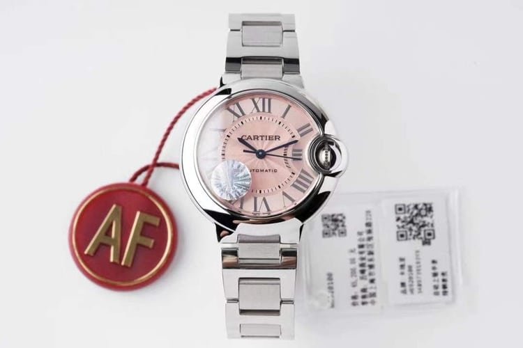 Fine Imitation Women’s Watches Featuring Mother-of-Pearl Dials and Slim Outlines