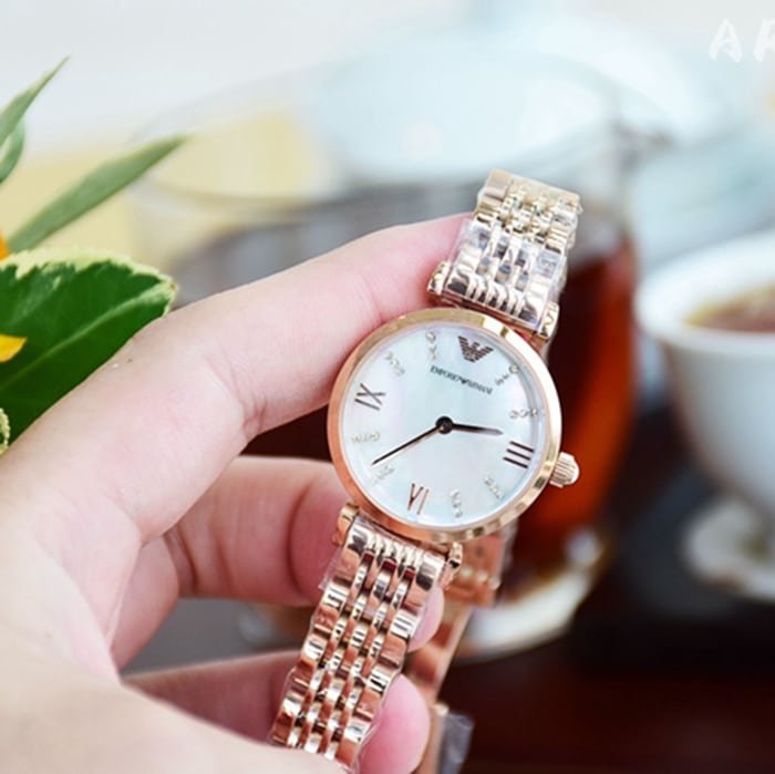 Are Replacement Armani Watches Reliable? Genuine-from-Fake Dial Comparison