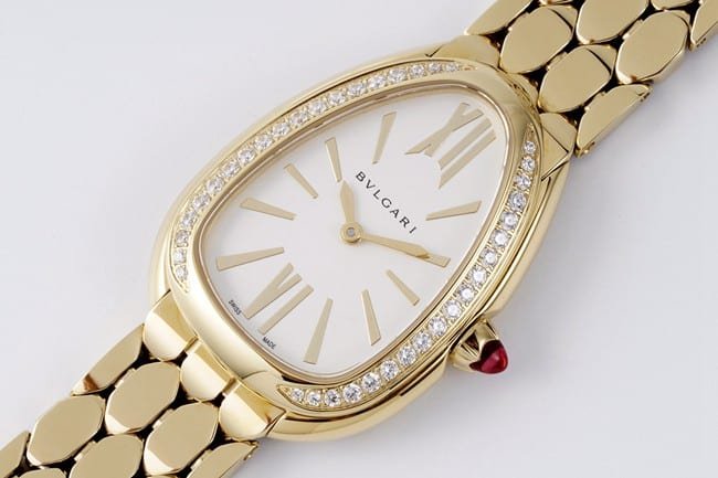 Can You Tell a One-to-One Watch from Its Handmade or Machine-Made Details?