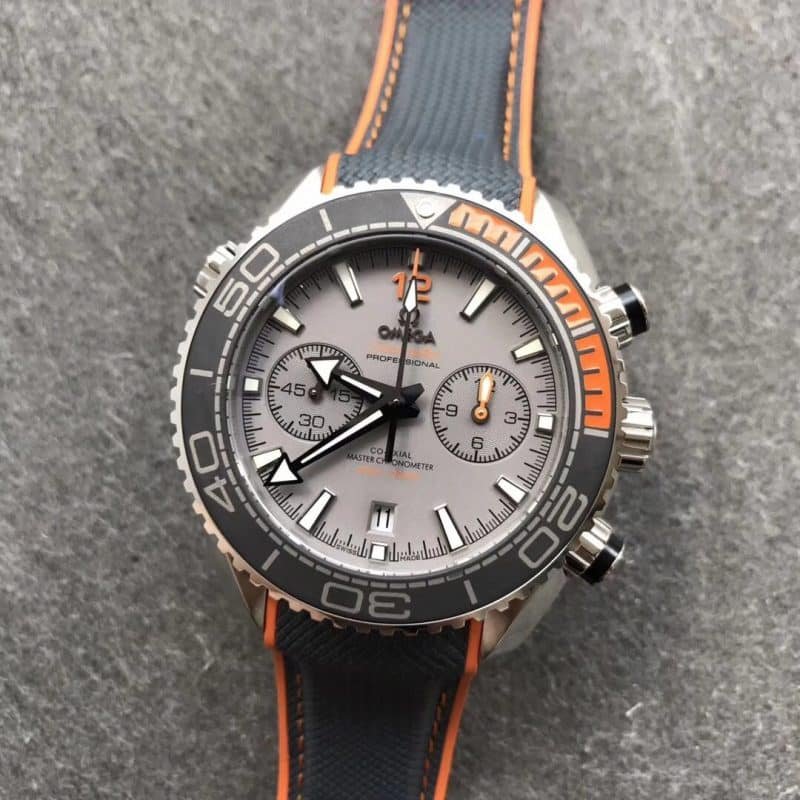 Omega Seamaster 1948 Collectvs. Genuine: How Does the Coaxial Movement Set Them Apart?