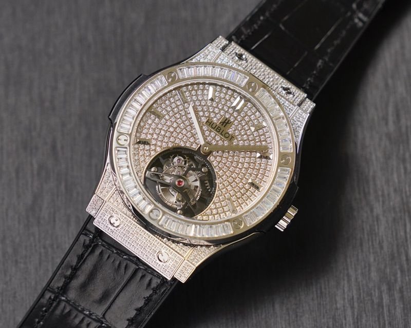Trusted Collectwatch factories: production strength and technology leaders