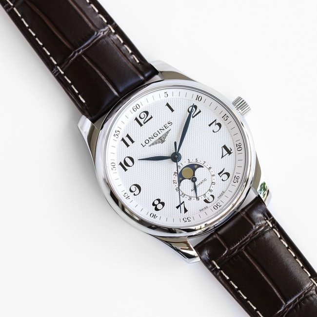 5 Most Recommended Luxury Watch Brands for a 50,000 Budget in a Competitive Price Range