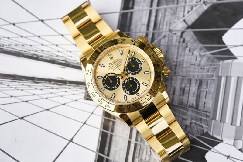 5 Worth-Buying Luxury Watch Brands for a 50,000 Budget