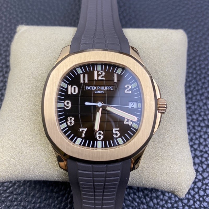 Does Patek Philippe Hold Its Value as the "King of Watches"?