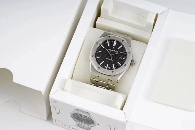 Audemars Piguet 4302 Ultra-Thin Movement: Perfected Active Caliber Analysis