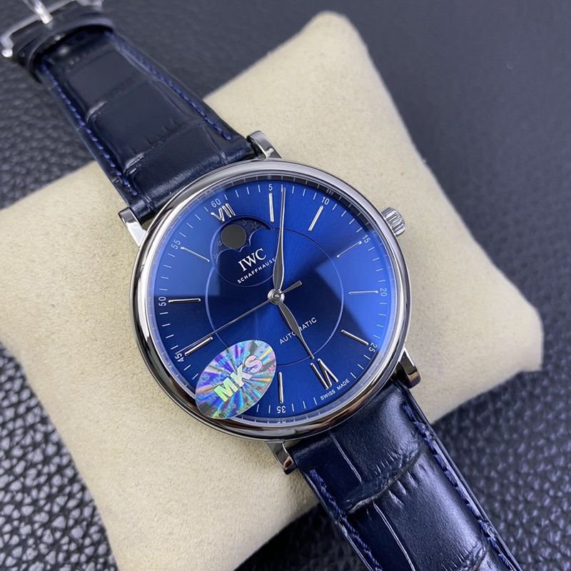 Da Vinci Series Universal Watch: Mesmerizing Blue CollectGuide