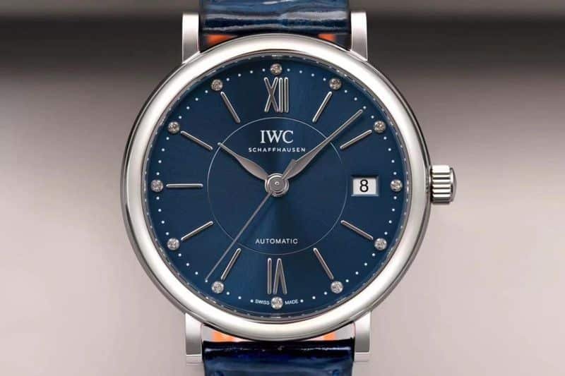 Adjusting the Wan Guo Little Prince: Steel Dual Time Zone Watch Guide