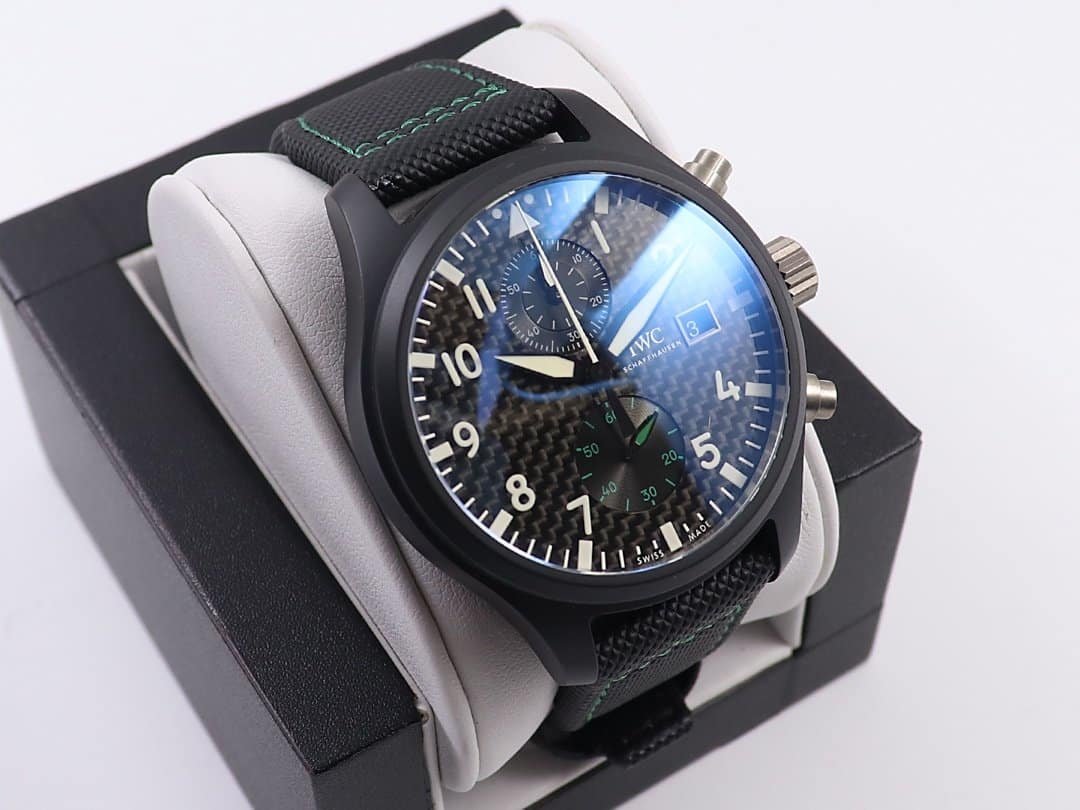 Which is the best series of the best imitation wristwatches Universal watches?