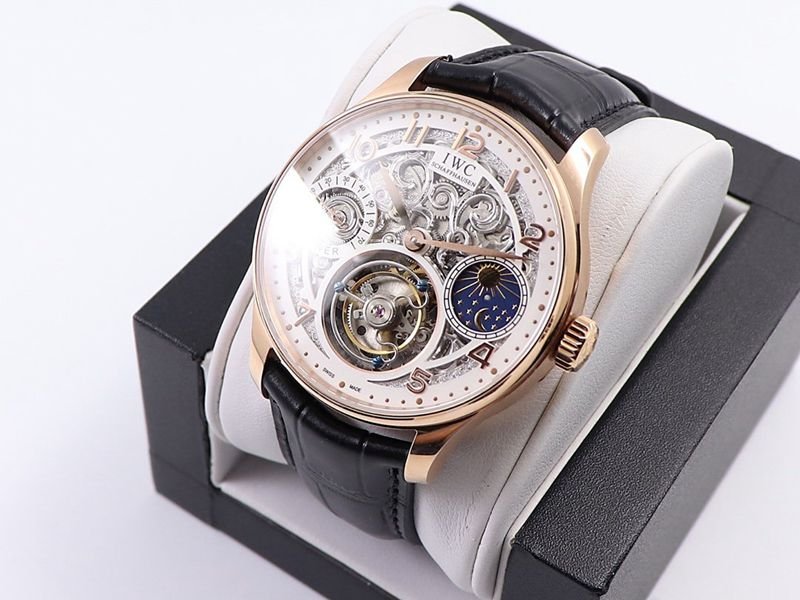 Super A Watch Guide: How a Watch Detective Checks Universal Watch Model Numbers