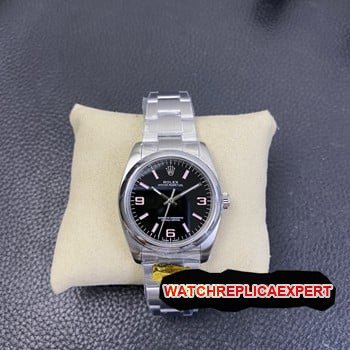 Rolex Men's Watch Price Guide: Texture, Style & 750 Photo Gallery