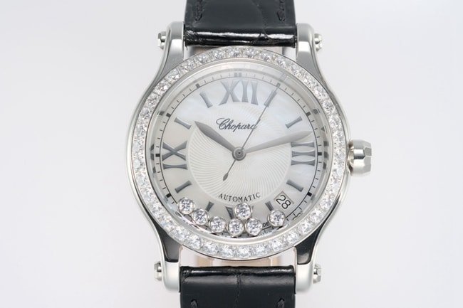 Chopard Happy Diamonds Elegant Timepiece: Mother's Day Gift Guide for Sophisticated Wrist Wear