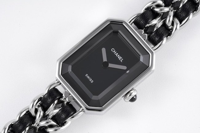 BV Collectchanel chanel premiere series watch material quality: black lacquer, steel and brown leather