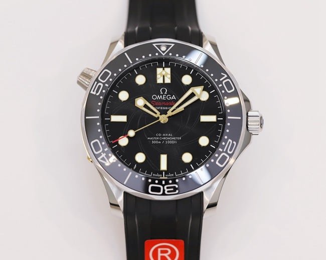 Comprehensive Guide to Omega CollectWatches: Service Life and Daily Maintenance Essentials