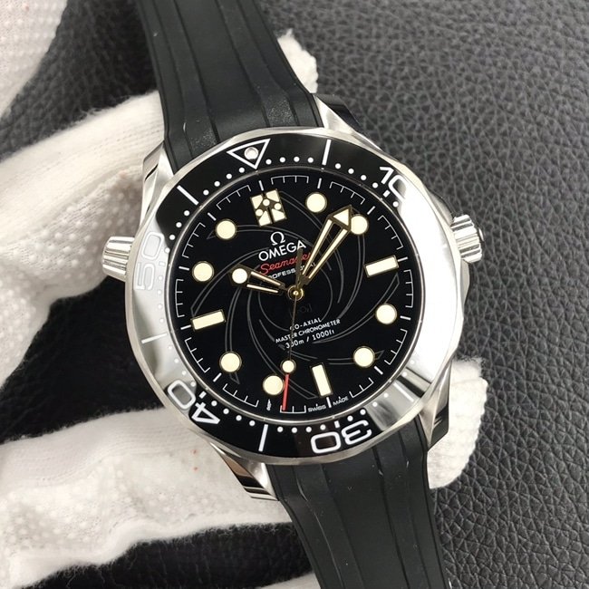 Best Factory for Omega Seamaster CollectOR vs VS Movement Comparison