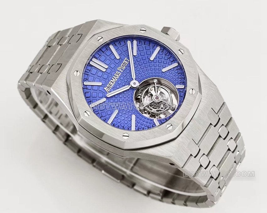 Audemars PiguetRoyal Oaktop-tier replica blue plaid plate tourbillon26530PTfront live photo