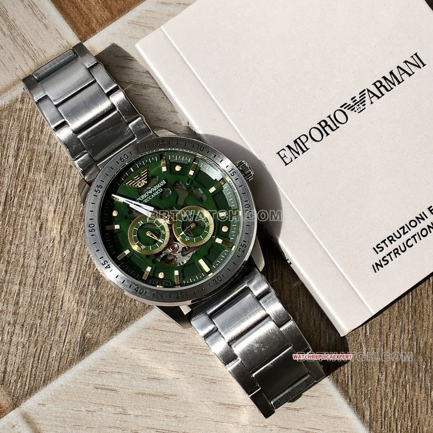 Armani 1:1 top-tier replica green hollow disk steel bracelet front live photo
