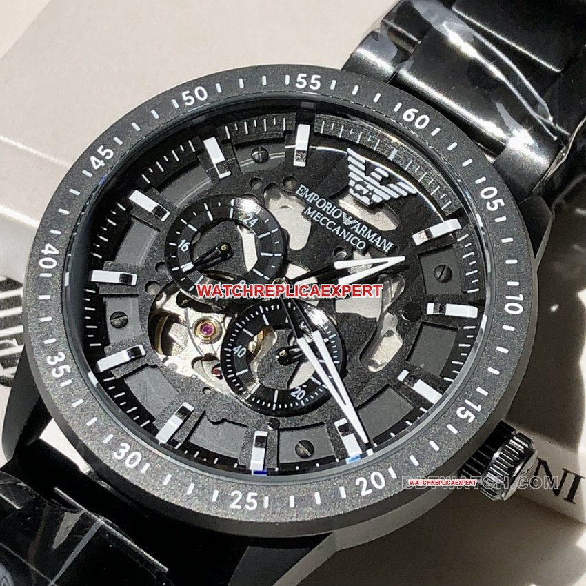 Armani top-tier 1:1high-quality replica black hollow disc steel bracelet front live photo