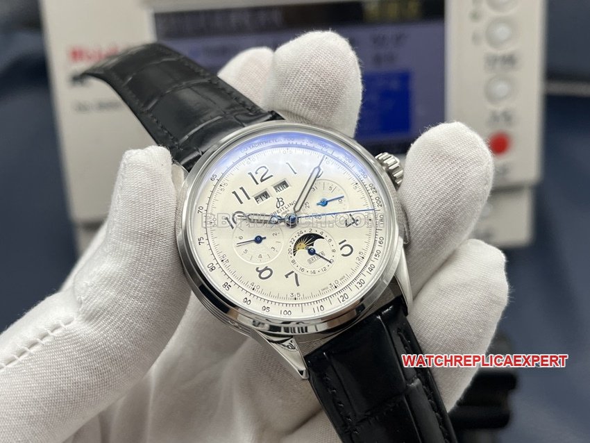 GF FactoryBreitling 1:1super clonewhite dial annual calendar leather strap model front live photo