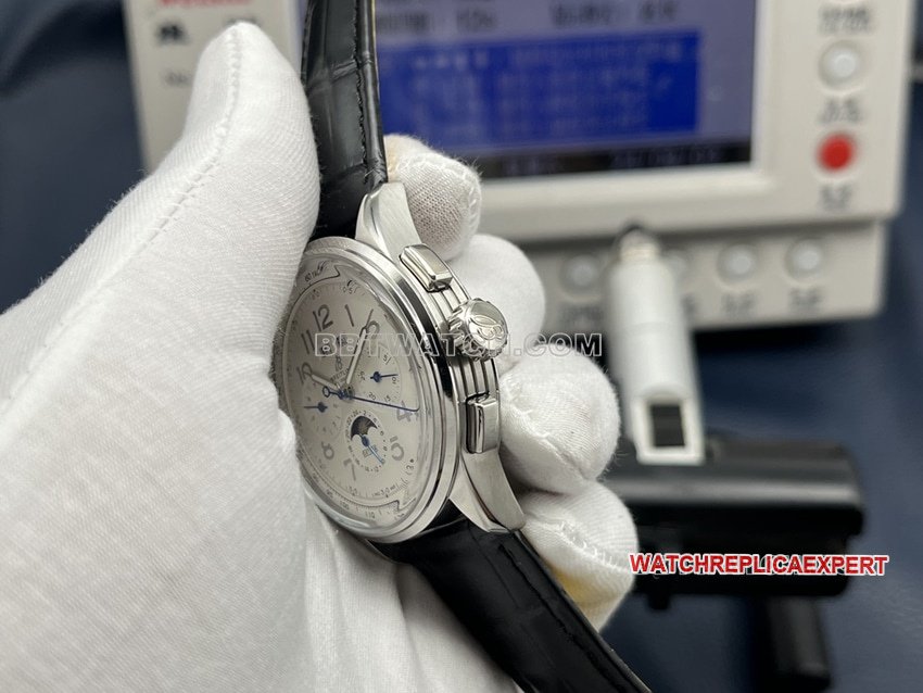 GF FactoryBreitling 1:1 super clonewhite dial annual calendar leather strap model side live photo