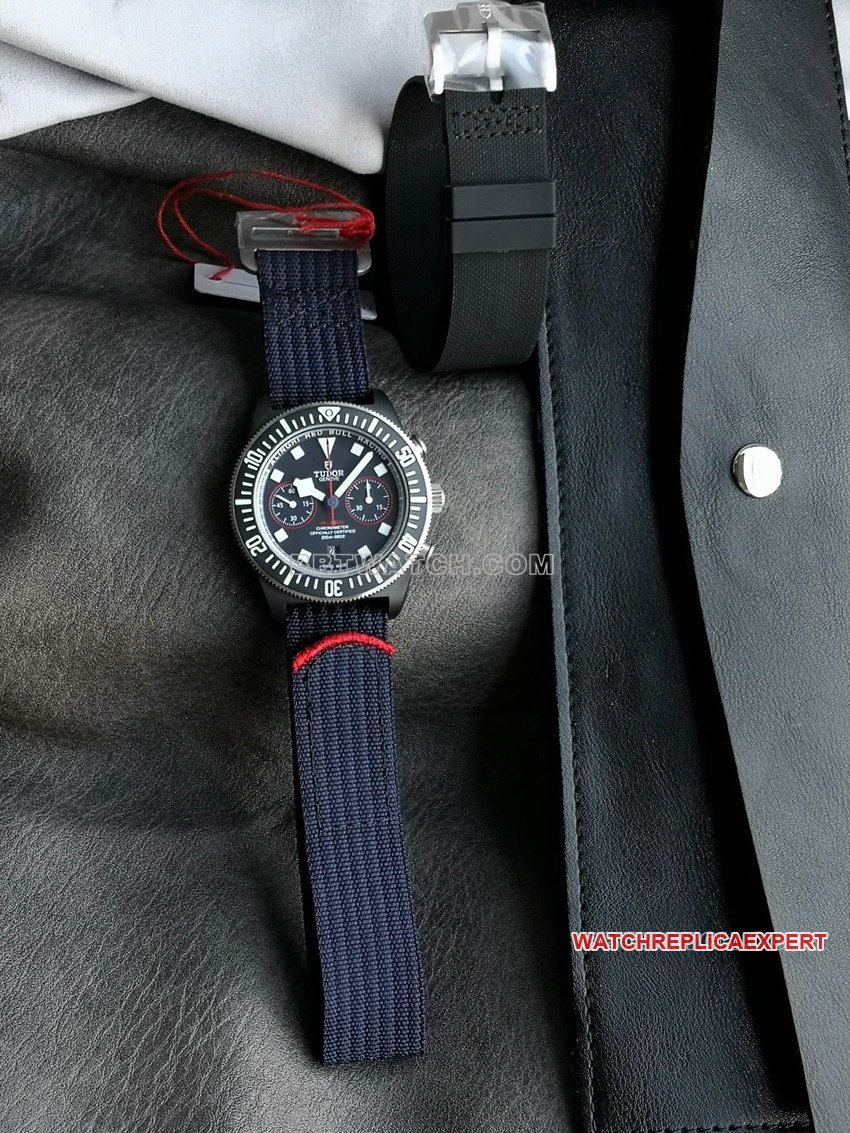 M+ Factory M25807KN-0001 P1 Leader Tudor Submarine Top 1:1 Reloj mecánico cronógrafo con esfera azul de imitación P0 — luxury replica watch guide | Watch Replica Expert