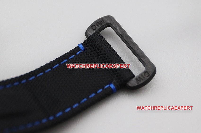 VS FactoryRolexSubmarinertop-tier 1:1super cloneblack dial carbon fiber blue ring leather strap model clasplive photos