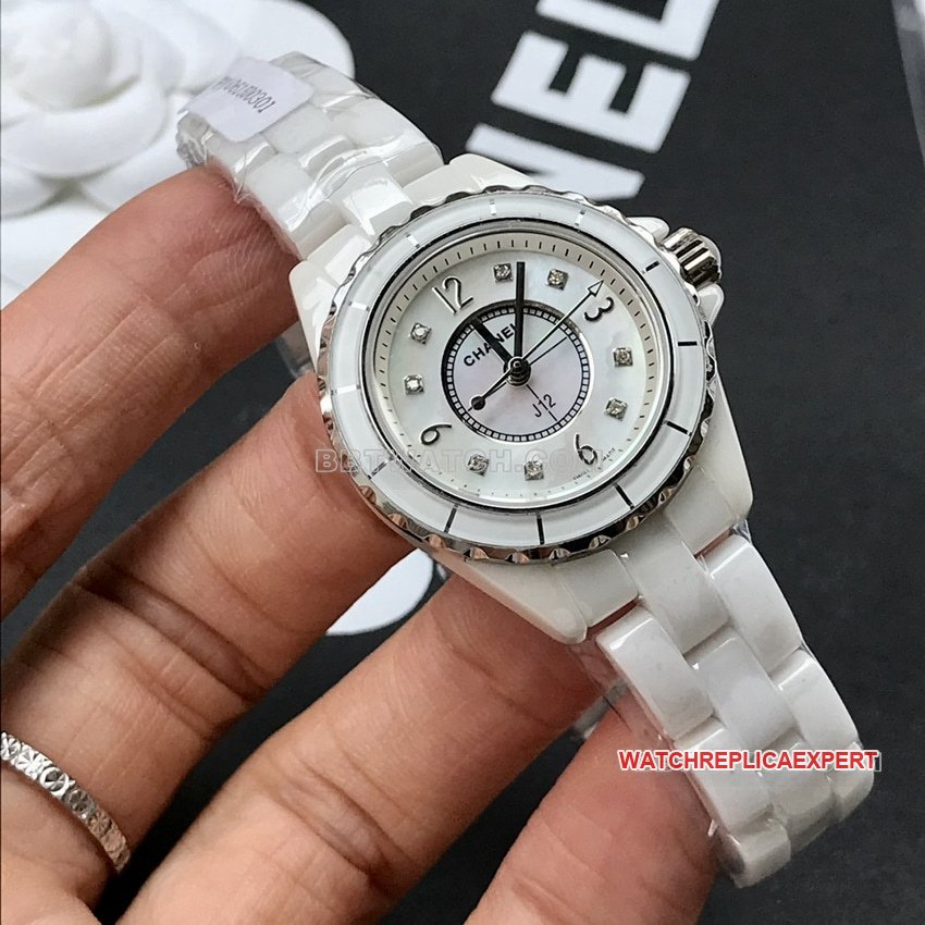 ChanelJ12super clone white mother of pearl plate 29mmquartzH2570front live photo