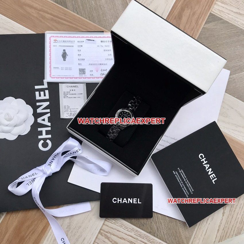 ChanelJ12top-tier 1:1high-quality replicablack dial29mmquartzH2569front live photo