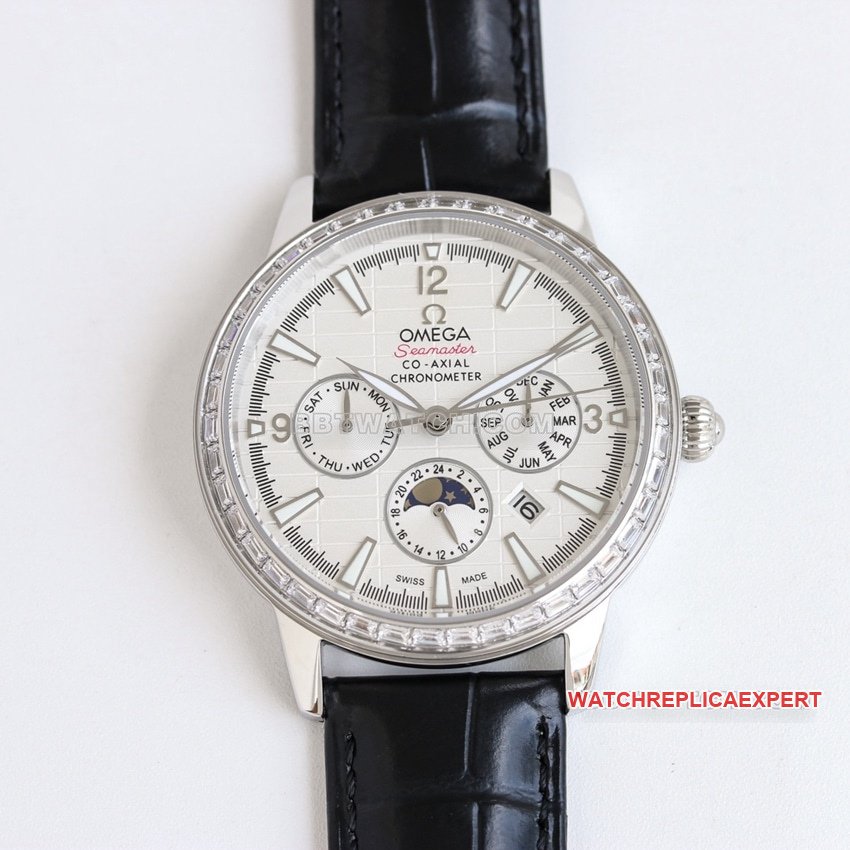 Omega Seamaster Top One-to-One Réplica pulseira de couro mecânica com mostrador branco e preto 210.30.42.20.01.021 — detailed review and buying guide | Watch Replica Expert