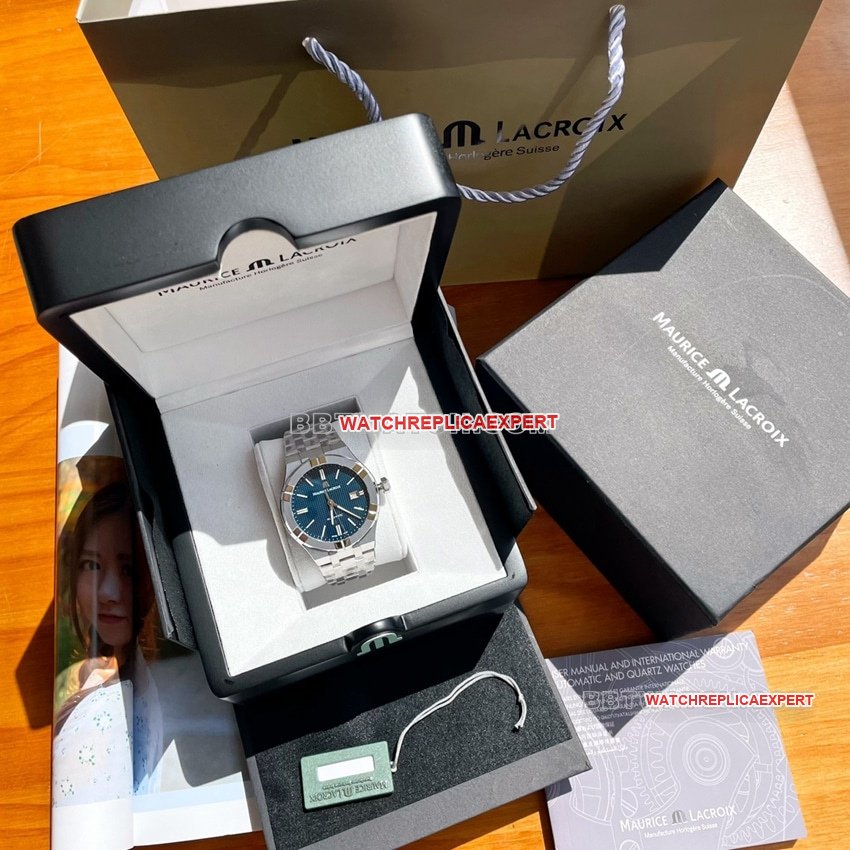 Amy 1:1 super clone blue dial decorative Paris stud steel bracelet model AI6008 front live photo