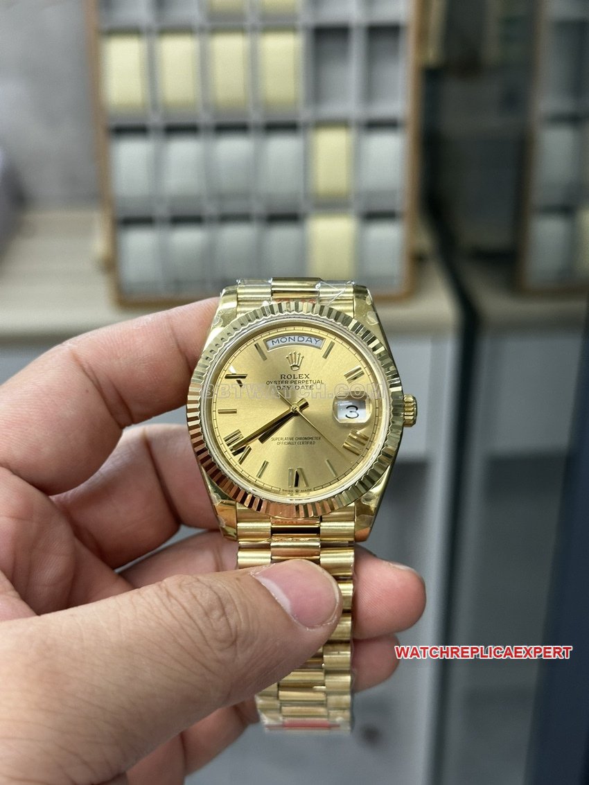 Rolex GM Factory Day-Date Super A Super Clone 18 Karat Gelbgold Zifferblatt mechanische Uhr M228238-0006 — detailed review and buying guide | Watch Replica Expert