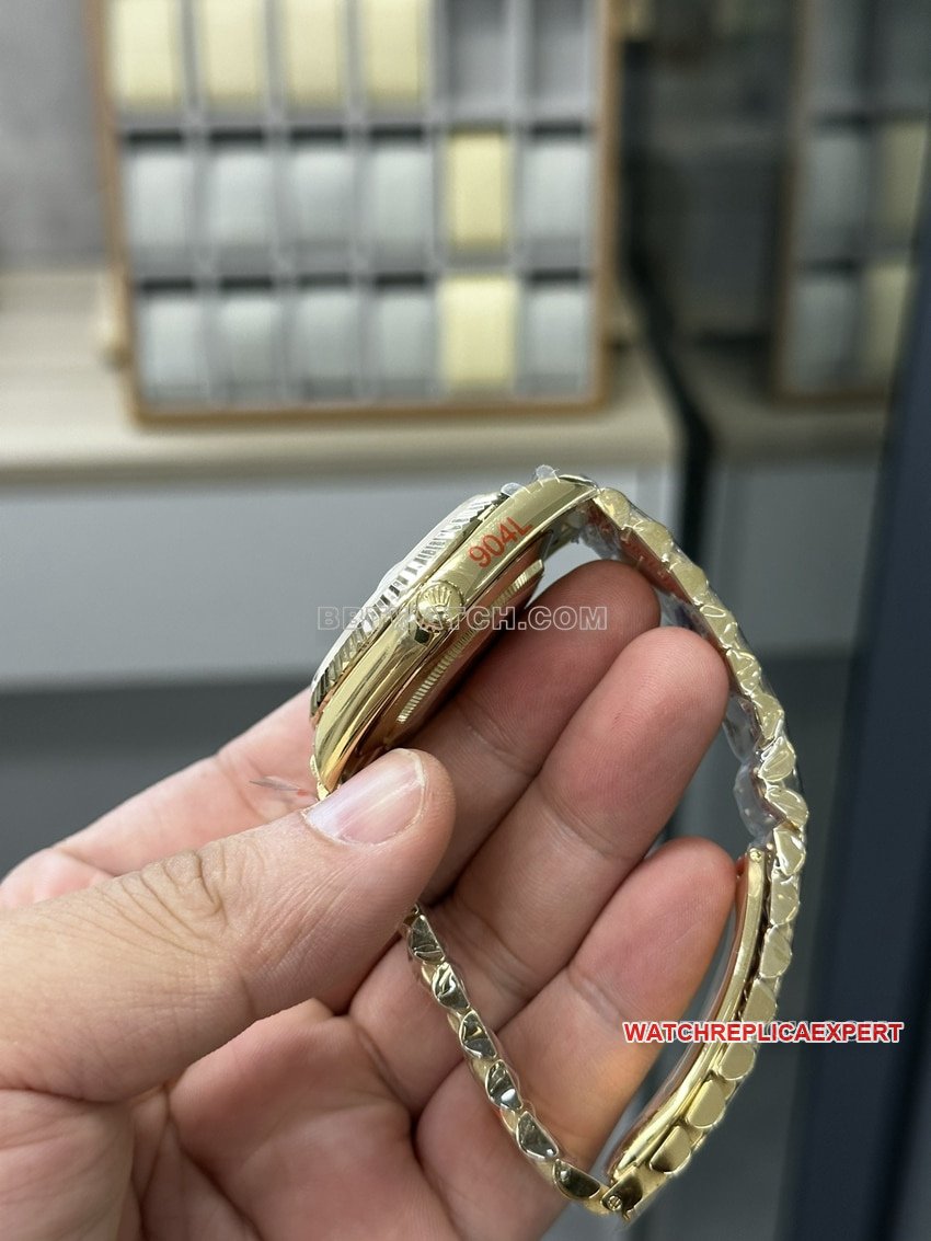 GM FactoryRolexDay-Date type super clone gold plate m228238-0006side live photo