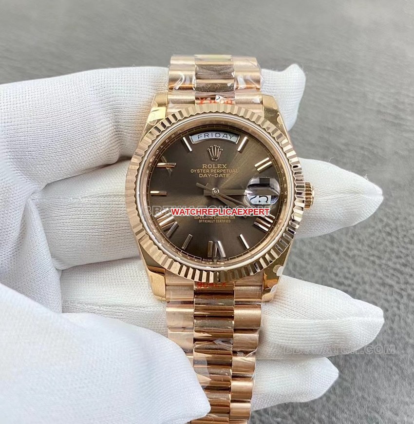 GM factory Rolex Rolex Day-Date top-quality replica coffee dial rose gold mechanical watch m228235-0002 with 2836 movement