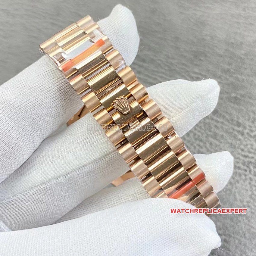GM FactoryRolexDay-Date type top-tier replica coffee tray rose goldm228235-0002braceletlive photos