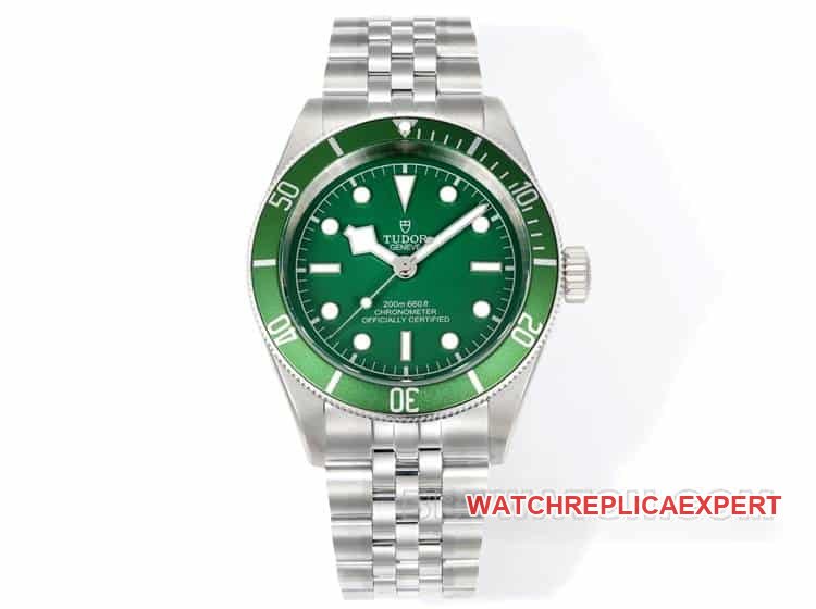 Tudor Black Bay 3T Biwan 79230G Super Clone, grünes Zifferblatt, mechanisches Stahlarmband, 41 mm — luxury replica watch guide | Watch Replica Expert