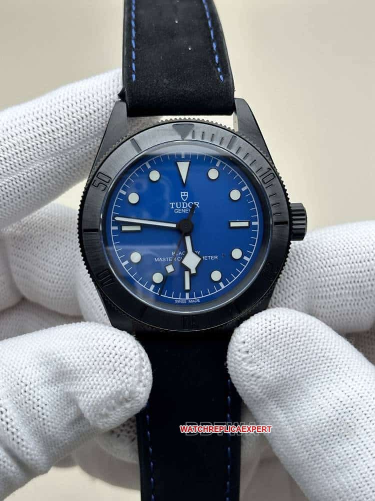 Tudor Black Bay M79210 GR Biwan Top One-to-One-Modelle mit blauem Zifferblatt und mechanischem Armband — luxury replica watch guide | Watch Replica Expert