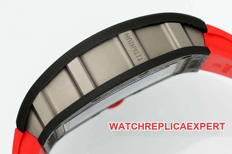 APSRichard Millesuper clone carbon fiber case red rubber model RM055side live photo