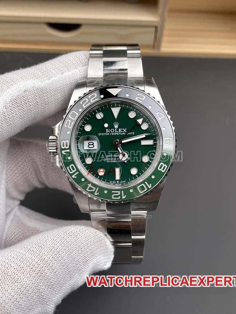 Rolex GMT-Master II M126729VTNR-0001 VS Factory Green Dial 1:1 Top Replica Watch — luxury replica watch guide | Watch Replica Expert