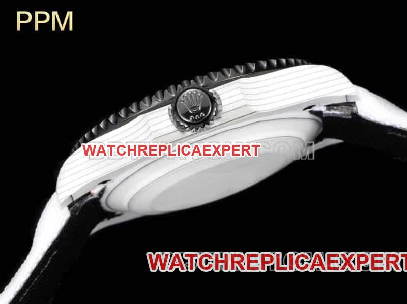 PPM factory RolexSubmariner1:1super clonegreen dial carbon fiber 3135 white leather strap model side live photo