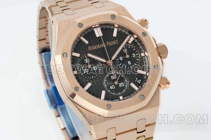 APS factory Audemars PiguetRoyal Oak1:1super clone ink green dialrose gold26240front live photo