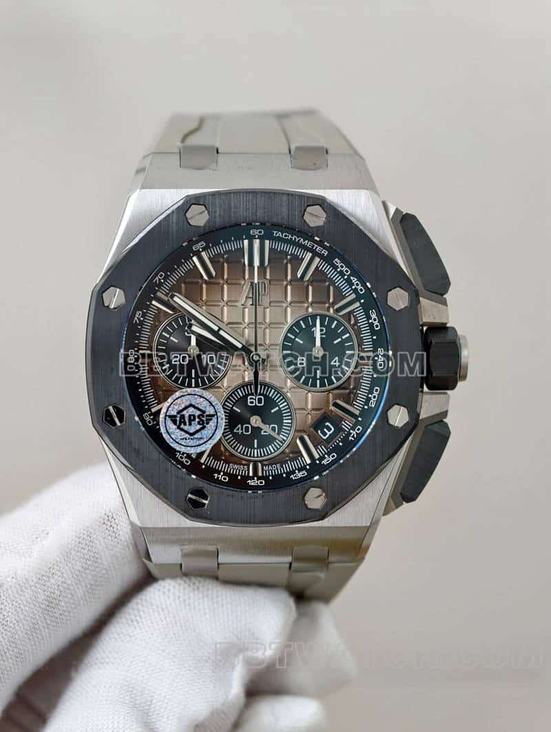 Audemars Piguet APS Factory Royal Oak Offshore Réplique de montre mécanique 1:1 Super A avec cadran marron clair fumé, modèle 26420 — detailed review and buying guide | Watch Replica Expert