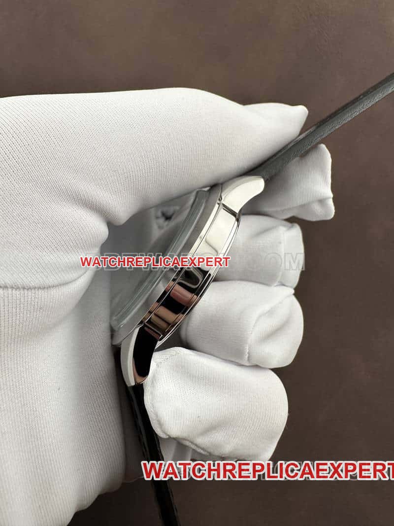 AF FactoryLongines Concast stop-tier 1:1high-quality replicablue dialleather strap side live photo