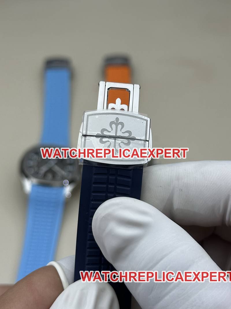 Patek Philippe best replica watch BBF factory grenade blue dial blue rubber model 5168Gbraceletlive photos